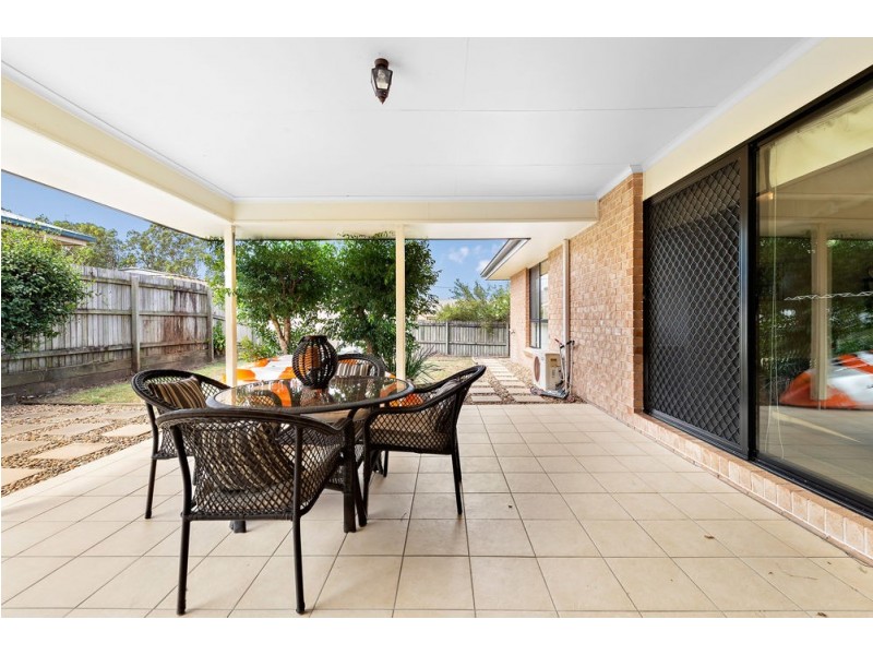 16 Penda Street, Morayfield QLD 4506