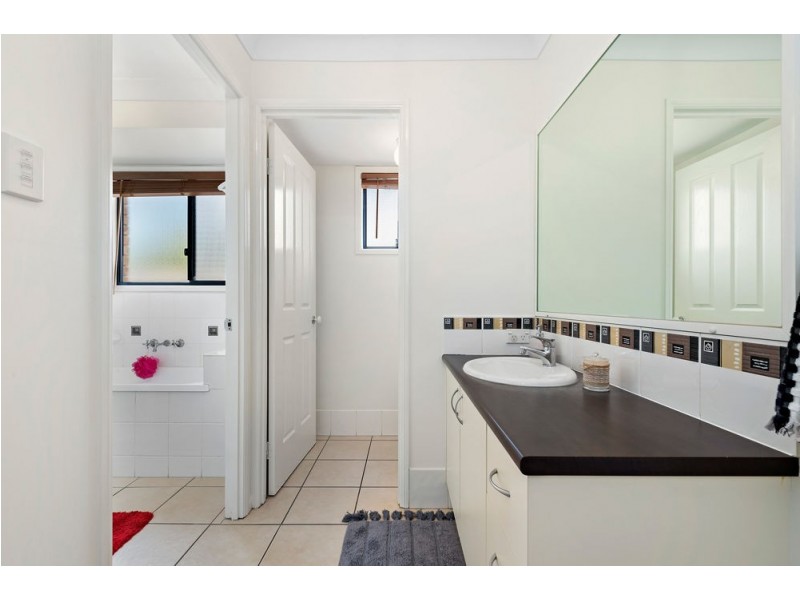 16 Penda Street, Morayfield QLD 4506