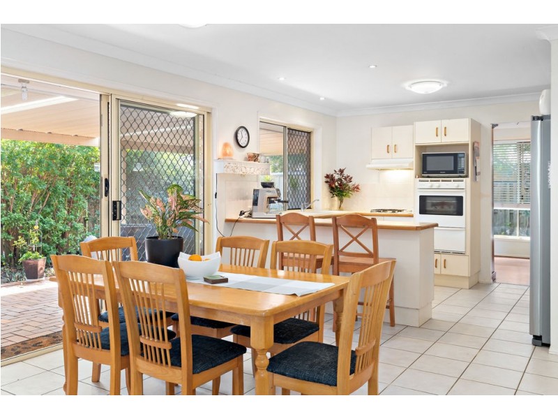 4 Iona Close, Boondall QLD 4034