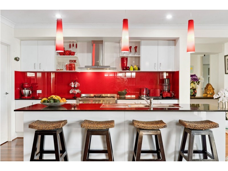 16 Apollo Cres, Beachmere QLD 4510