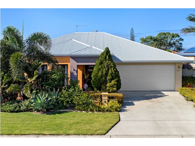 16 Apollo Cres, Beachmere QLD 4510