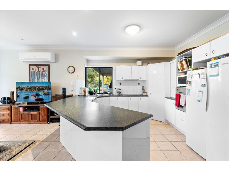 10 Richards Court, Bellmere QLD 4510
