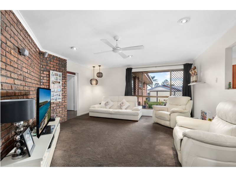 21 Alexander Crescent, Morayfield QLD 4506