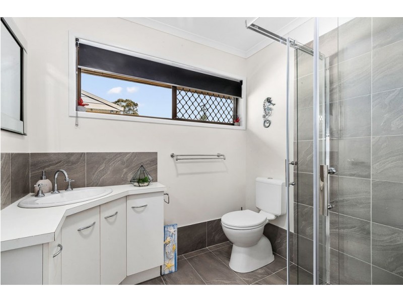 21 Alexander Crescent, Morayfield QLD 4506