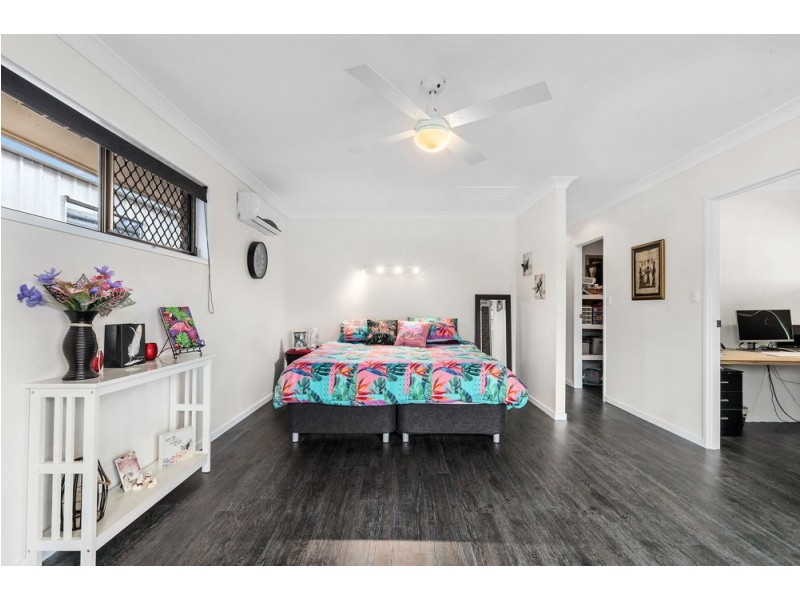 21 Alexander Crescent, Morayfield QLD 4506
