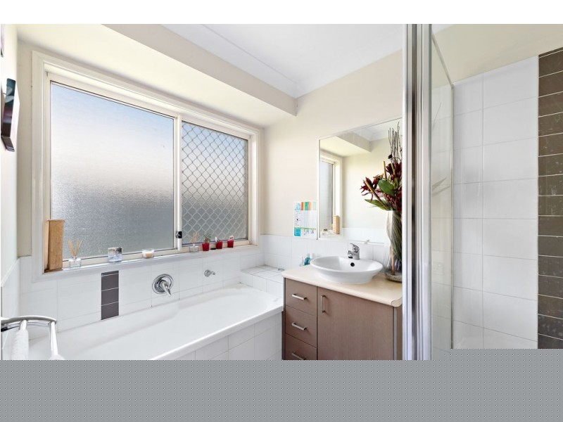 80 Lennon Boulevard, Narangba QLD 4504