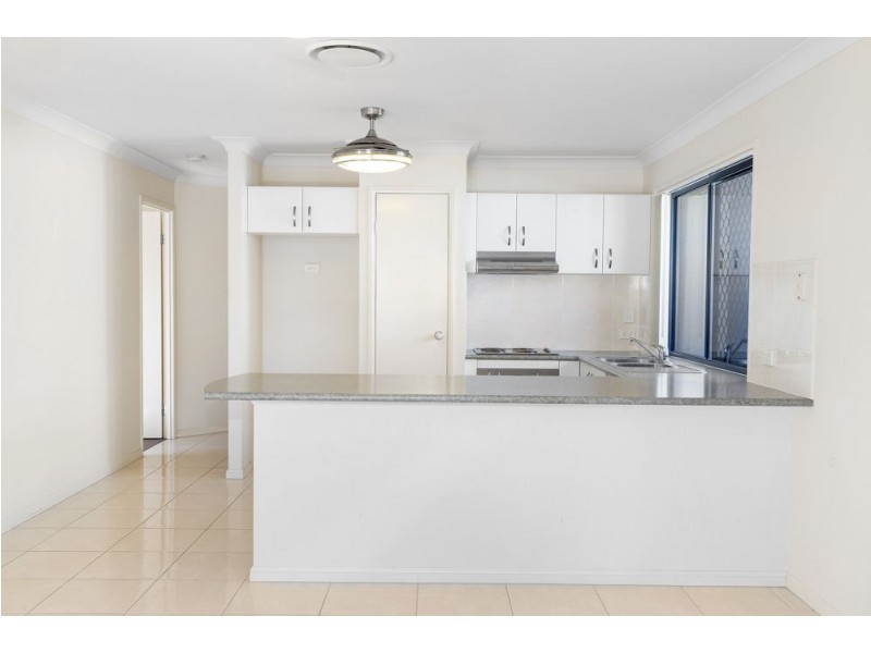 15 Desmond St, Narangba QLD 4504