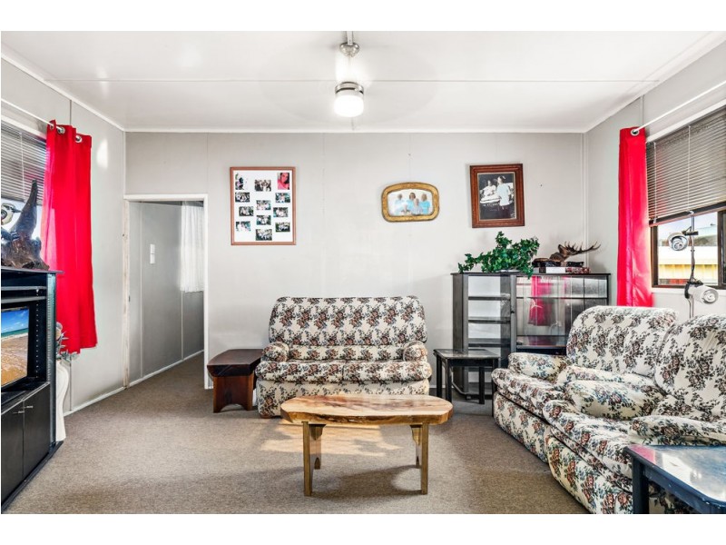 44 Railway Parade, Caboolture QLD 4510