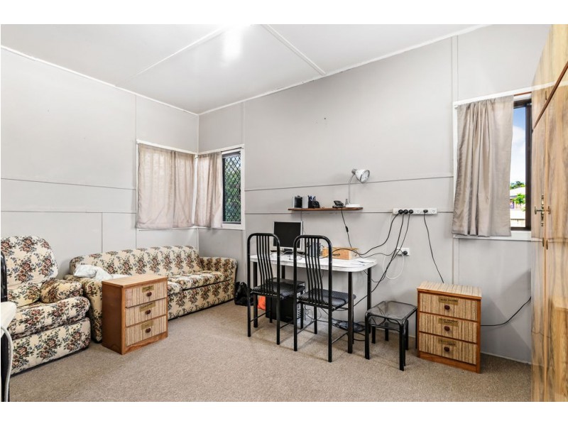 44 Railway Parade, Caboolture QLD 4510