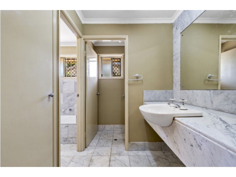 30 Carmela Crescent, Morayfield QLD 4506