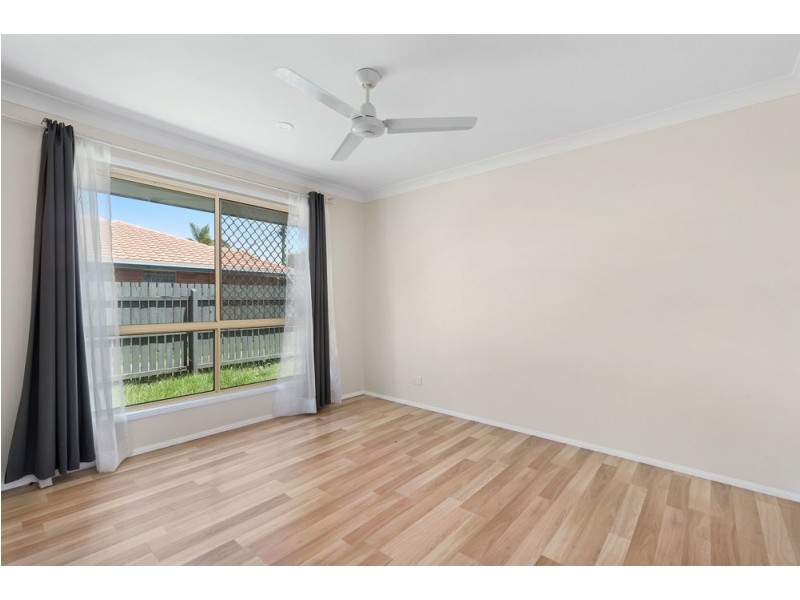 15 Barossa Crescent, Caboolture South QLD 4510