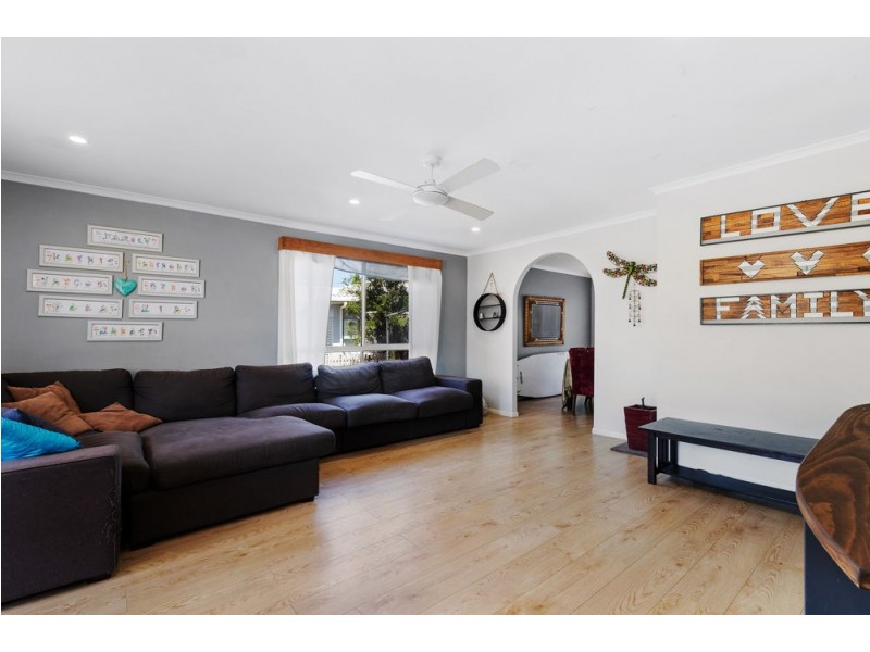 14 Flamingo Drive, Banksia Beach QLD 4507
