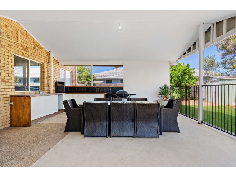 14 Flamingo Drive, Banksia Beach QLD 4507