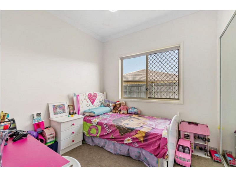 69 Summerhill Drive, Morayfield QLD 4506