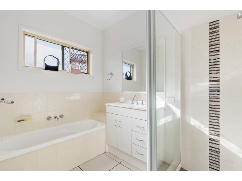 69 Summerhill Drive, Morayfield QLD 4506
