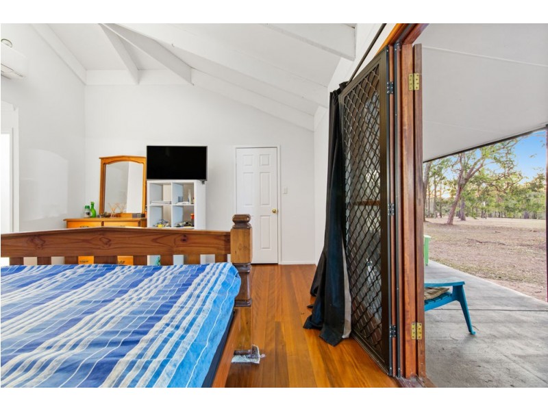 31 James Road, Pine Mountain QLD 4306