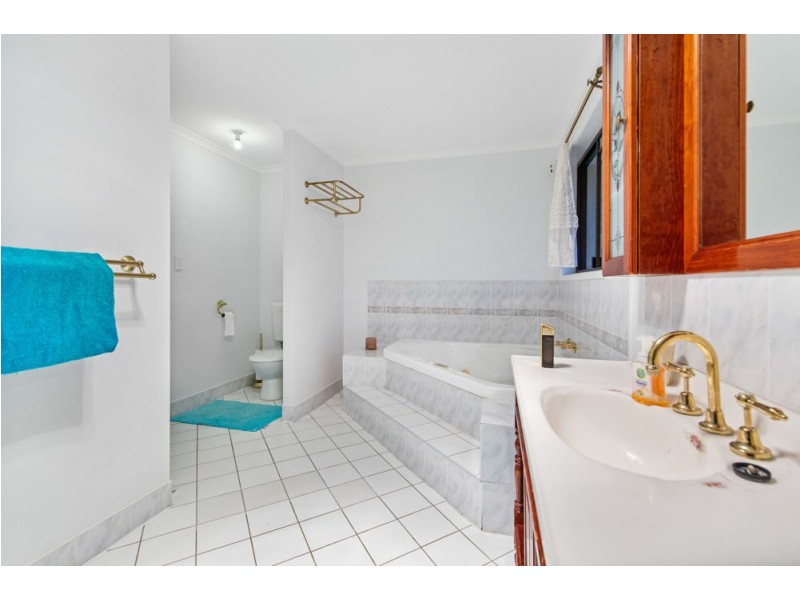 31 James Road, Pine Mountain QLD 4306