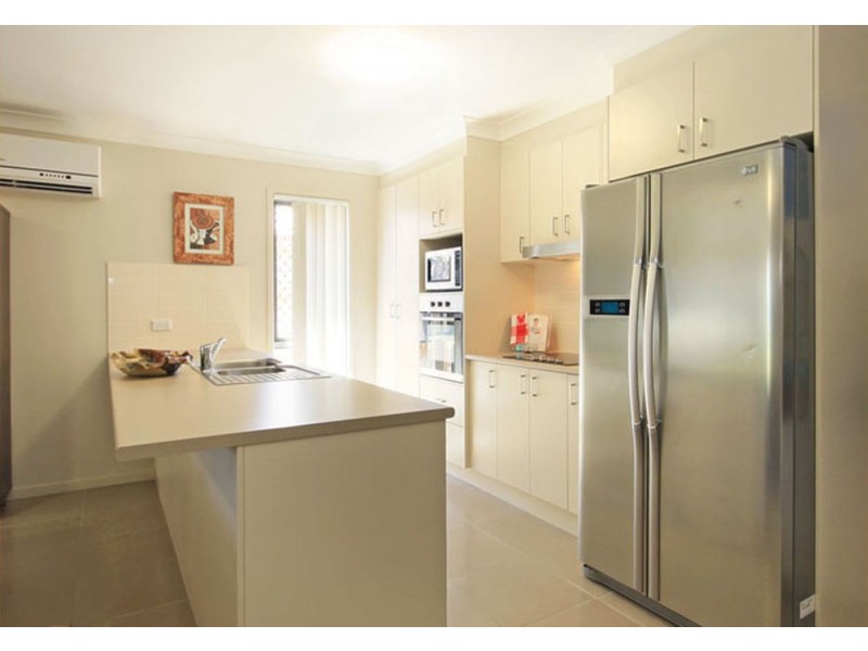 8 Anastasia Court, Caboolture QLD 4510