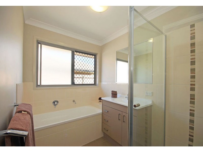 8 Anastasia Court, Caboolture QLD 4510