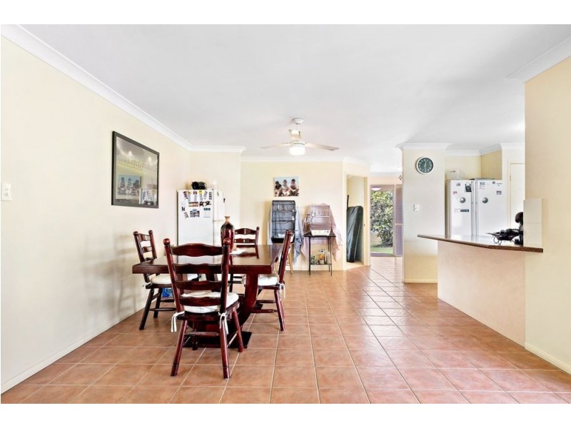 8 Baroon Place, Narangba QLD 4504