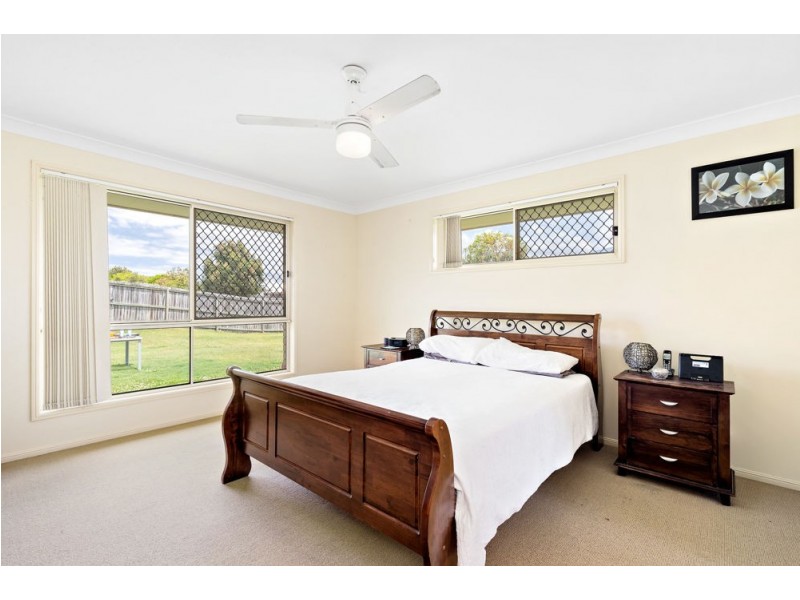 8 Baroon Place, Narangba QLD 4504