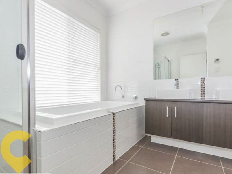 15 Geneva Crescent, Narangba QLD 4504