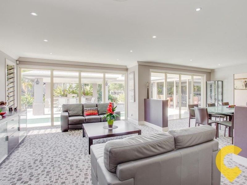 25 Glasstail Crescent, Narangba QLD 4504