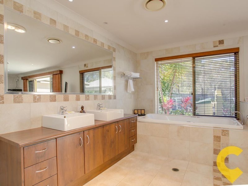 25 Glasstail Crescent, Narangba QLD 4504