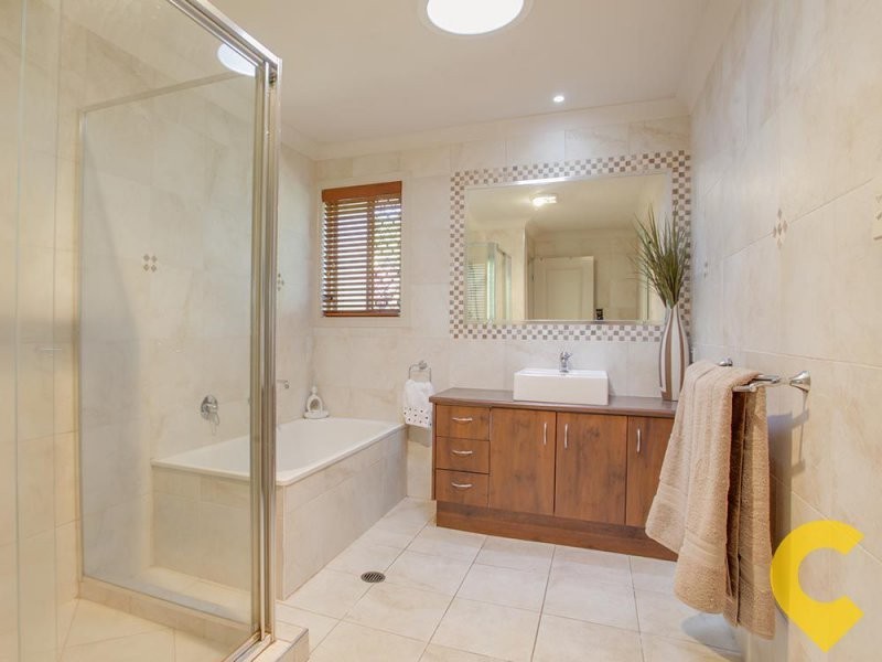 25 Glasstail Crescent, Narangba QLD 4504