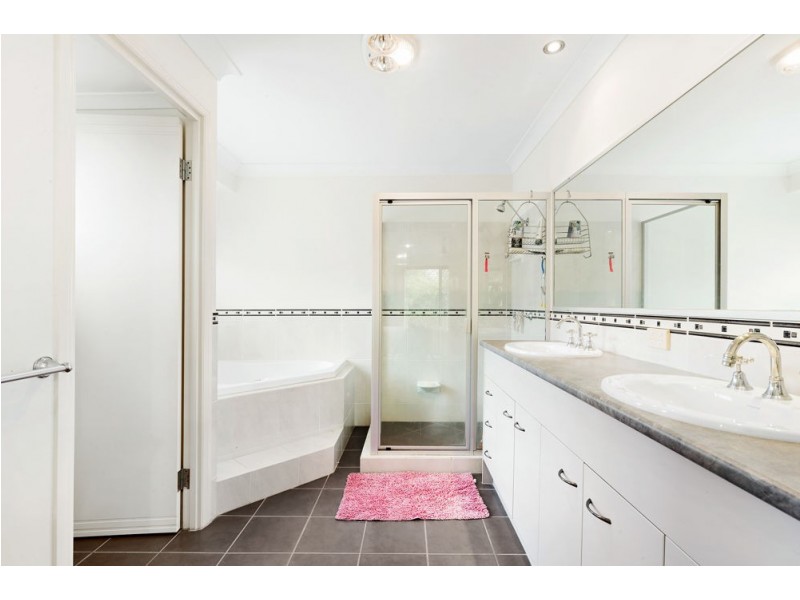 6 Barnowl Esplanade, Narangba QLD 4504