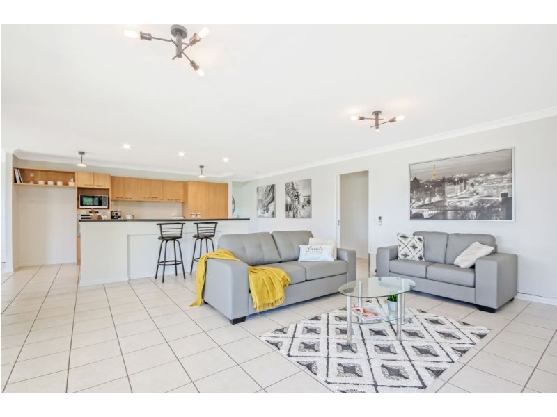 10 Currantwood Court, Narangba QLD 4504