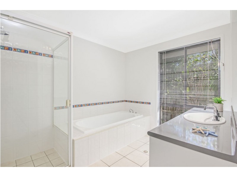 10 Currantwood Court, Narangba QLD 4504