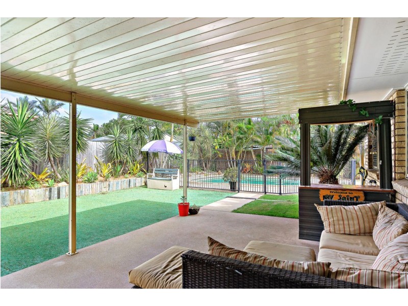 17 Sandalwood Street, Narangba QLD 4504