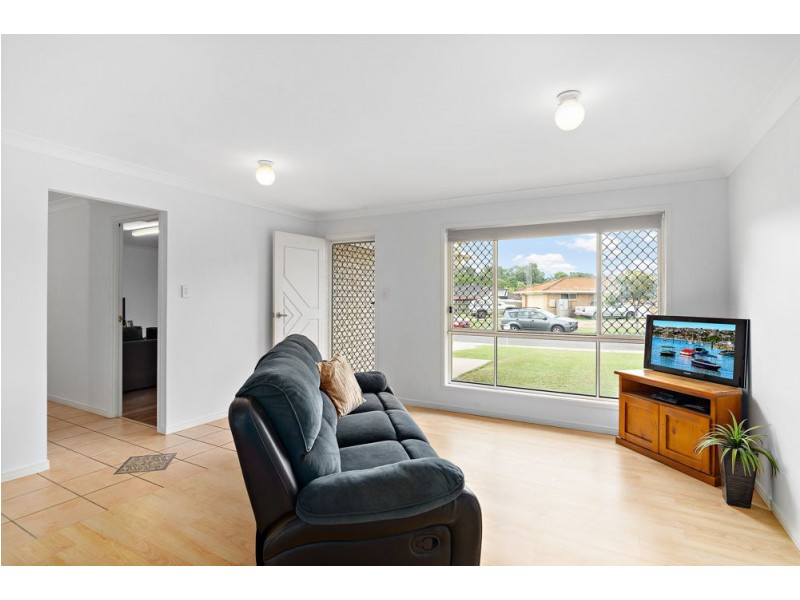 17 Sandalwood Street, Narangba QLD 4504