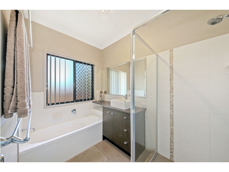 12 Spur Court, Narangba QLD 4504