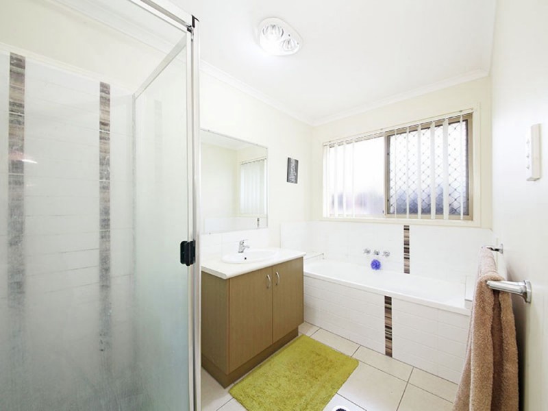 35 Seeney Street, Caboolture QLD 4510