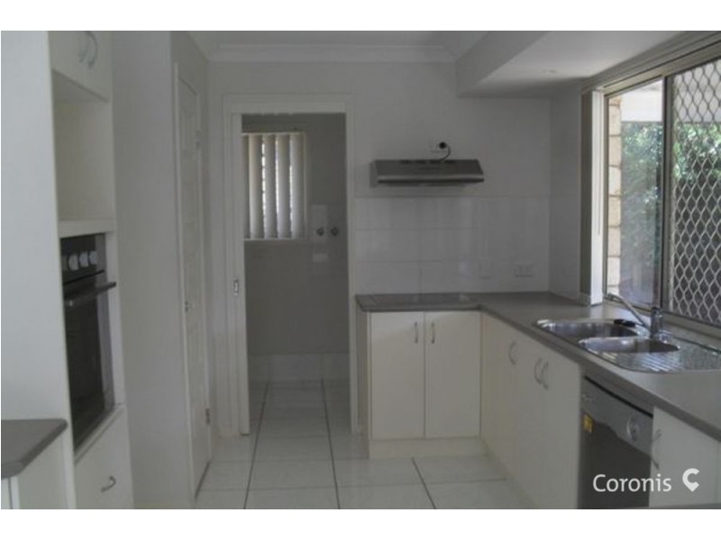 5 Summerhill Drive, Morayfield QLD 4506