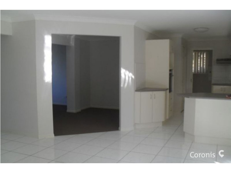 5 Summerhill Drive, Morayfield QLD 4506