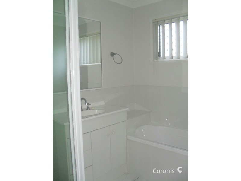 5 Summerhill Drive, Morayfield QLD 4506
