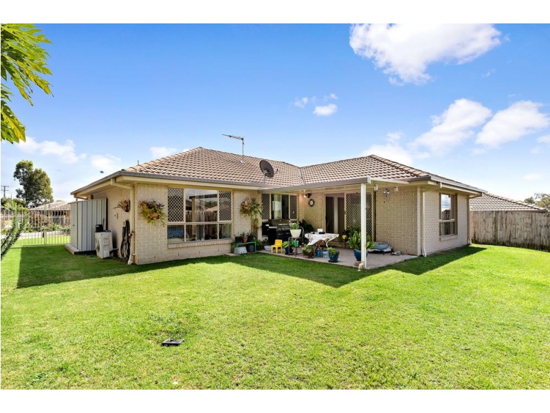 2 Barron Street, Morayfield QLD 4506