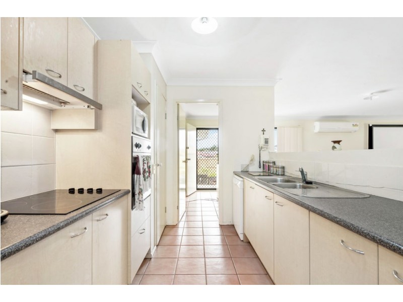 100 Moreton Downs Drive, Deception Bay QLD 4508