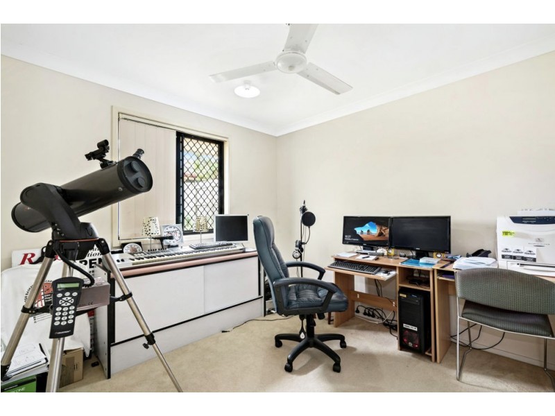 100 Moreton Downs Drive, Deception Bay QLD 4508