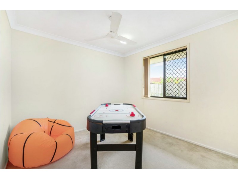 100 Moreton Downs Drive, Deception Bay QLD 4508