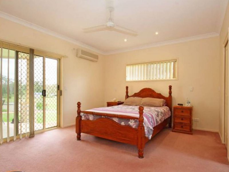 813 Old Gympie Road, Elimbah QLD 4516