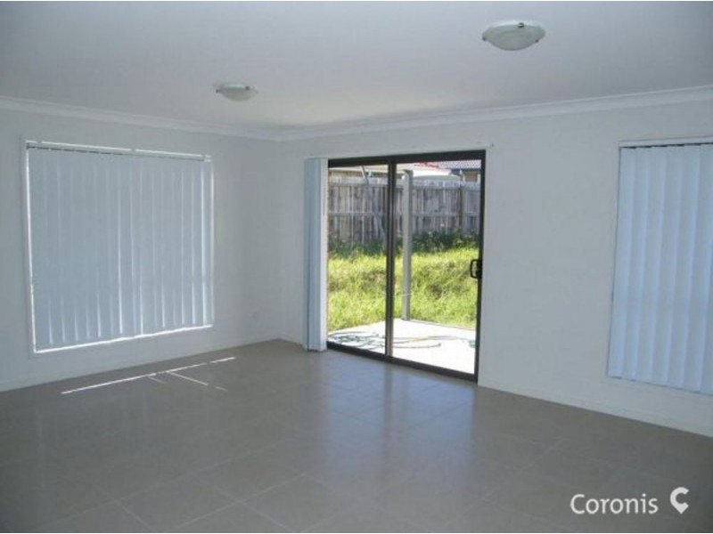 2/4 Sugarglider Close, Morayfield QLD 4506