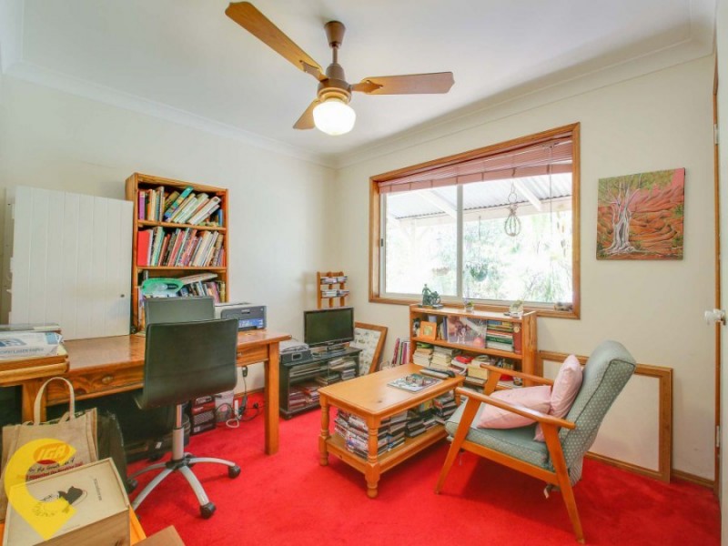 108 Wallace Road, Beachmere QLD 4510