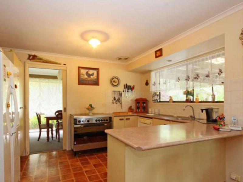 280 Peel Road, Beachmere QLD 4510