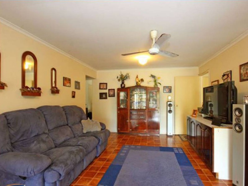280 Peel Road, Beachmere QLD 4510