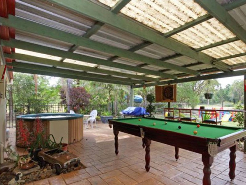 280 Peel Road, Beachmere QLD 4510