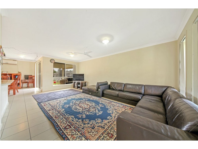 4 Tara Grove, Bellmere QLD 4510